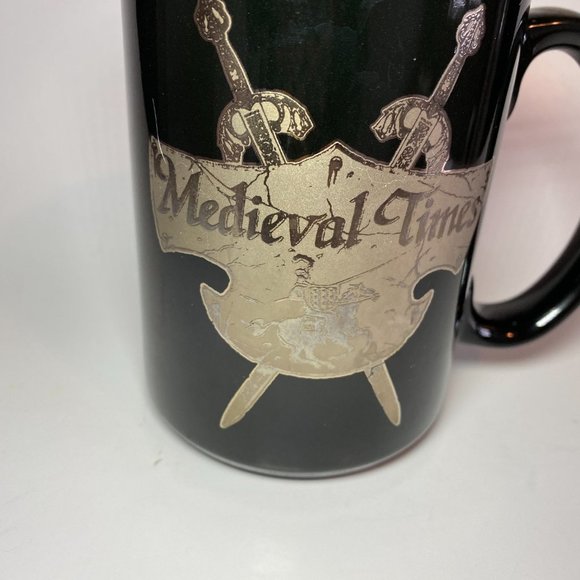 Medieval Times Dinner & Tournament Coffee Cup Mug Ceramic Black & Gold - Picture 2 of 6